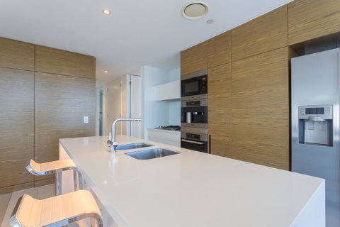 Oracle Resort Broadbeach - Gclr - Surfers Gold Coast 28