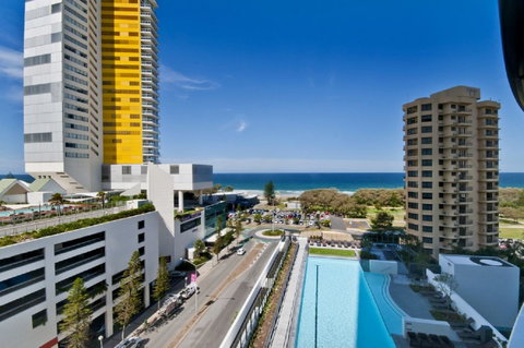 Oracle Resort Broadbeach - Gclr - Surfers Gold Coast 8