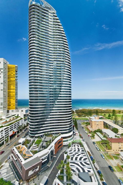 Oracle Resort Broadbeach - Gclr - Surfers Gold Coast 9