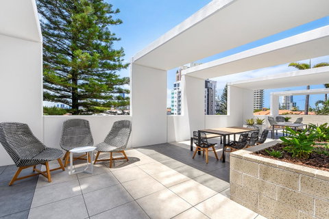 Qube Broadbeach - Surfers Gold Coast 20
