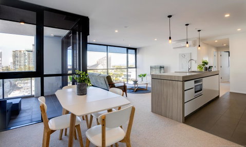 Qube Broadbeach - Surfers Gold Coast 16
