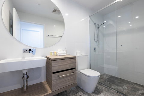 Qube Broadbeach - Surfers Gold Coast 6