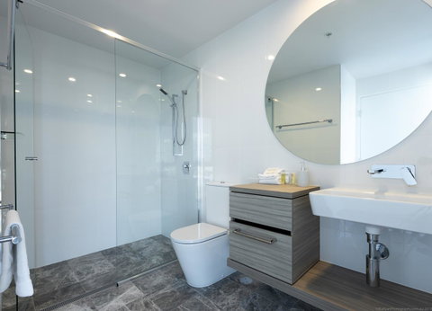 Qube Broadbeach - Surfers Gold Coast 5