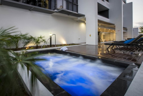 Synergy Broadbeach - Official - Surfers Gold Coast 5
