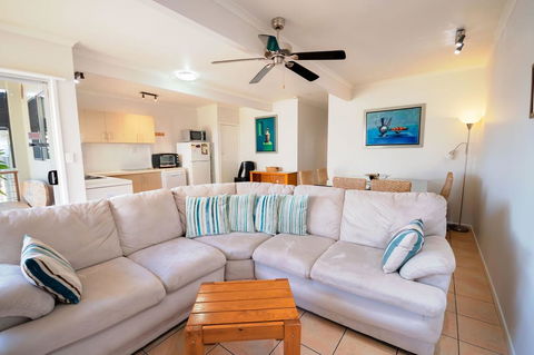 Airlie Apartments - Surfers Gold Coast 10