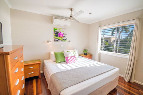 Airlie Apartments - Surfers Gold Coast 20