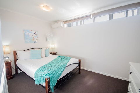 Airlie Apartments - Surfers Gold Coast 15