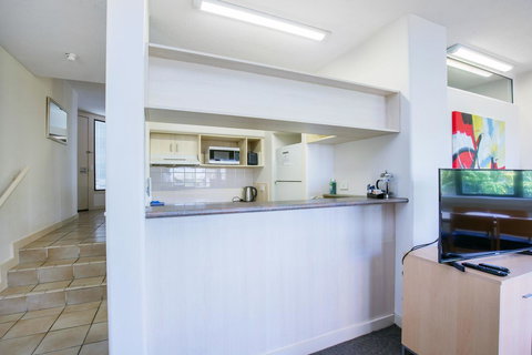 Tiki Hotel Apartments Surfers Paradise - Surfers Gold Coast 9