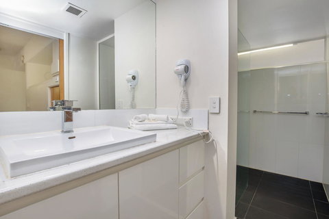 Tiki Hotel Apartments Surfers Paradise - Surfers Gold Coast 5