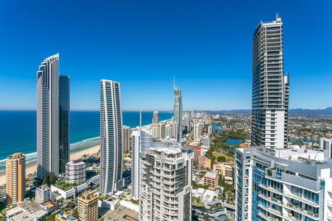 Beach Stay - Ocean & Riverview Resort Chevron Renaissance Central Surfers Paradise - Surfers Gold Coast 23