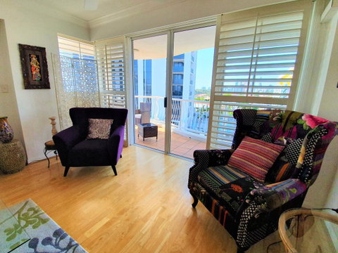 Broadbeach Holiday Apartments - Surfers Gold Coast 23
