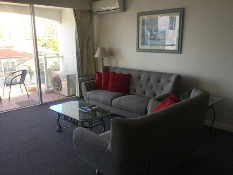 Broadbeach Holiday Apartments - Surfers Gold Coast 37