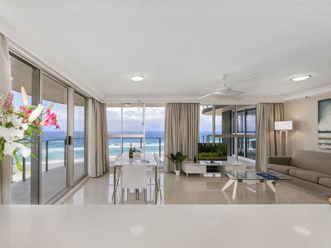 Sunbird Beach Resort Main Beach - Surfers Gold Coast 18