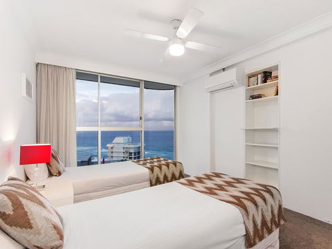 Sunbird Beach Resort Main Beach - Surfers Gold Coast 13