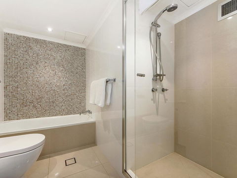 Sunbird Beach Resort Main Beach - Surfers Gold Coast 20