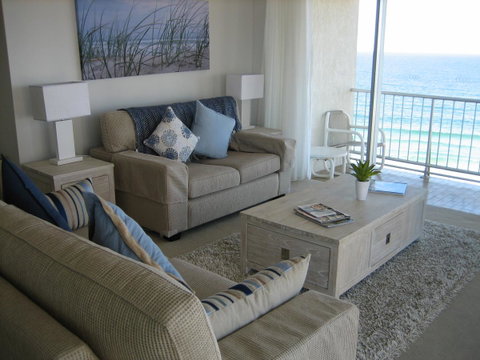 Talisman Apartments - Surfers Gold Coast 10