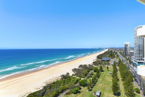 Talisman Apartments - Surfers Gold Coast 5