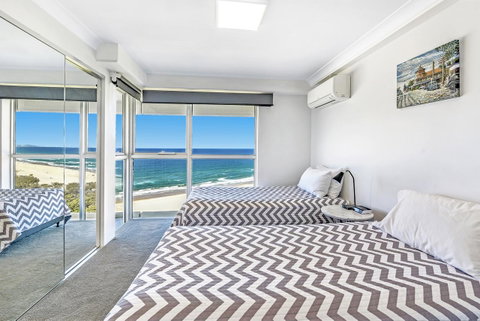 Talisman Apartments - Surfers Gold Coast 1