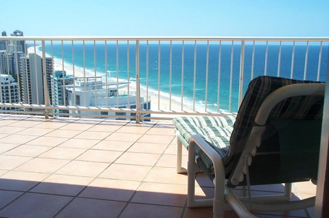 Talisman Apartments - Surfers Gold Coast 4