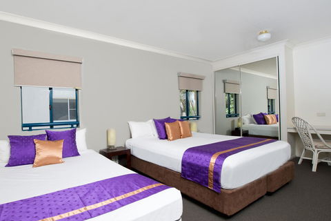 Park Regis Anchorage - Surfers Gold Coast 18