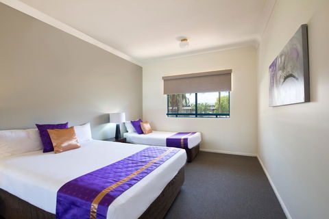 Park Regis Anchorage - Surfers Gold Coast 14