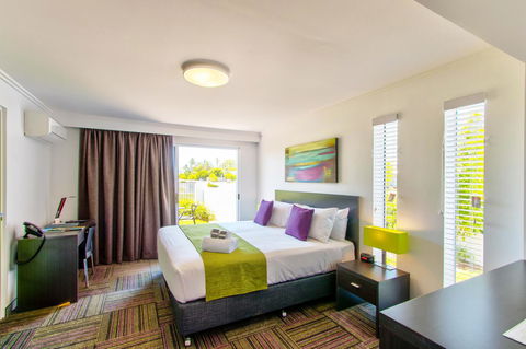 Mackay Oceanside Central Hotel Official - Surfers Gold Coast 2