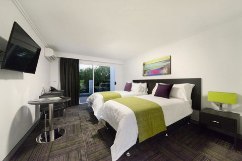 Mackay Oceanside Central Hotel Official - Surfers Gold Coast 25