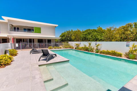 Mackay Oceanside Central Hotel Official - Surfers Gold Coast 7