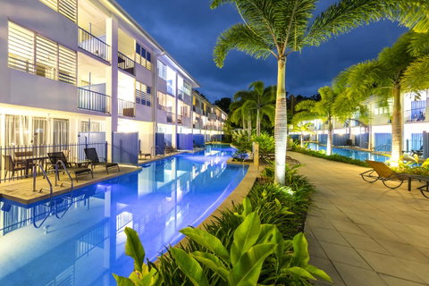 Silkari Lagoons Port Douglas - Surfers Gold Coast 0