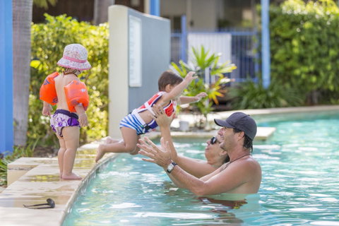 Silkari Lagoons Port Douglas - Surfers Gold Coast 15