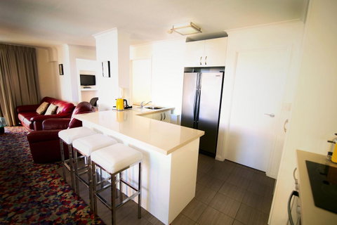 Grosvenor Beachfront Apartments Surfers Paradise - Surfers Gold Coast 4