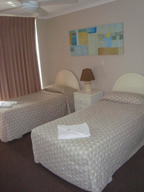 Grosvenor Beachfront Apartments Surfers Paradise - Surfers Gold Coast 18