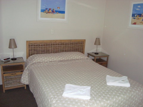 Grosvenor Beachfront Apartments Surfers Paradise - Surfers Gold Coast 13