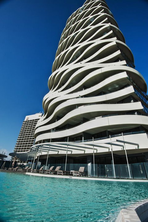 The Wave Resort - Surfers Gold Coast 11