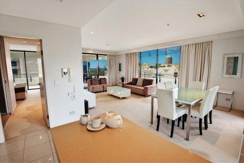 The Wave Resort - Surfers Gold Coast 43