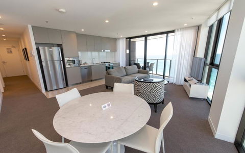 Rhapsody Resort - Official - Surfers Gold Coast 23