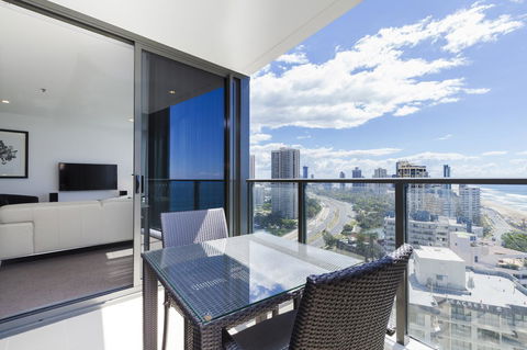 Rhapsody Resort - Official - Surfers Gold Coast 17