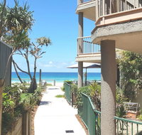 Sanctuary Beach Retreat - Surfers Gold Coast
