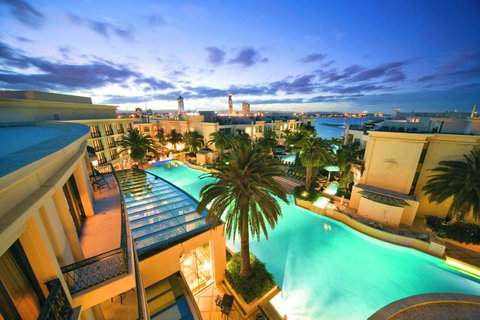 Imperial Hotel Gold Coast - Surfers Gold Coast 8