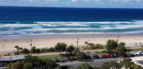 APR Private SUITES MOROC By The Beach - Surfers Gold Coast 12
