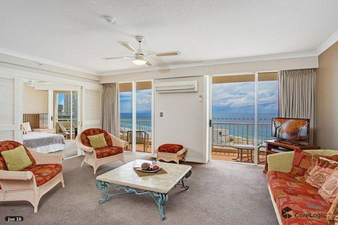 APR Private SUITES MOROC By The Beach - Surfers Gold Coast 25