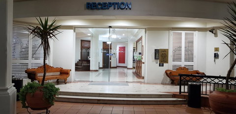 APR Private SUITES MOROC By The Beach - Surfers Gold Coast 31