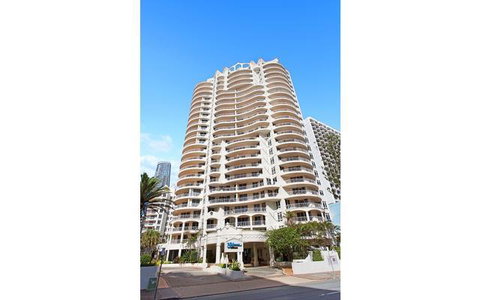 APR Private SUITES MOROC By The Beach - Surfers Gold Coast 40