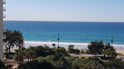 APR Private SUITES MOROC By The Beach - Surfers Gold Coast 6