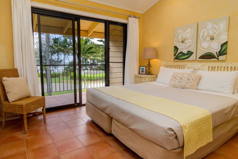 Number 2 On The Beach | Beautiful Beachfront Villa - Surfers Gold Coast 15