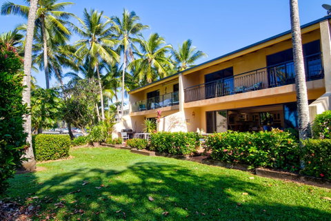 Number 2 On The Beach | Beautiful Beachfront Villa - Surfers Gold Coast 22