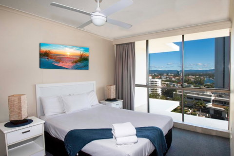 Seacrest Beachfront Apartments Surfers Paradise - Surfers Gold Coast 17