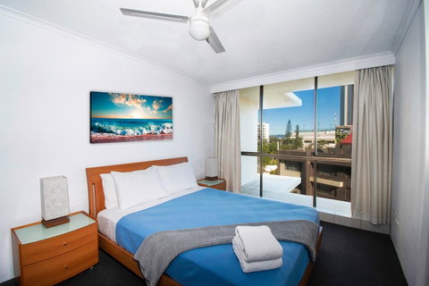 Seacrest Beachfront Apartments Surfers Paradise - Surfers Gold Coast 10