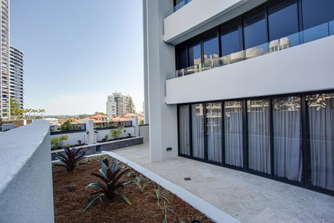 Aria Apartments - Surfers Gold Coast 26