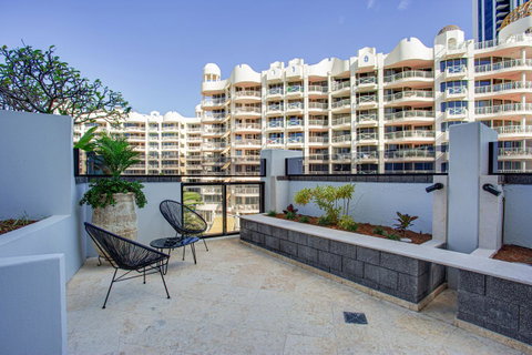 Aria Apartments - Surfers Gold Coast 24